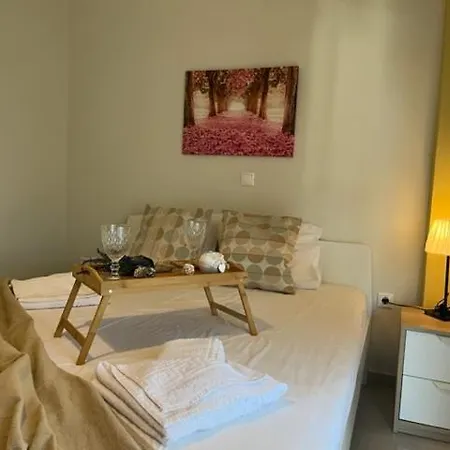 Appartement Polychrono Apartments *