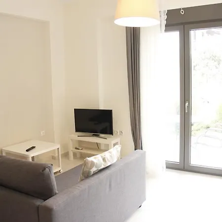 Апартаменты Polychrono Apartments Полихроно