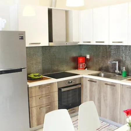 Polychrono Apartments Апартаменты *