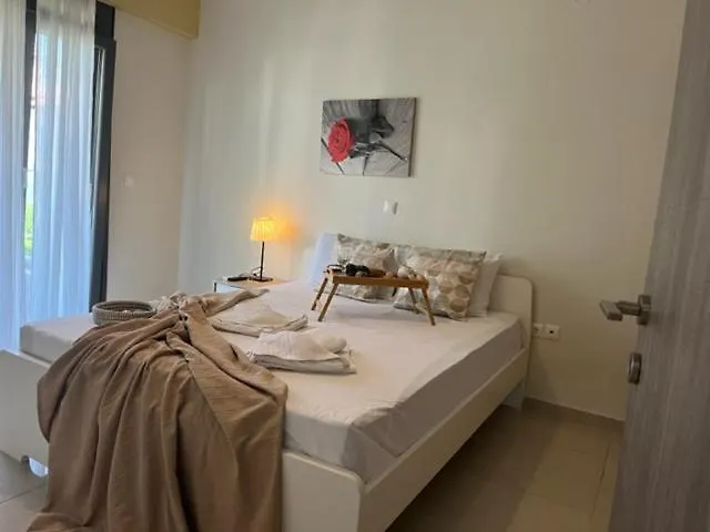 דירה Polychrono Apartments פוליכרונו